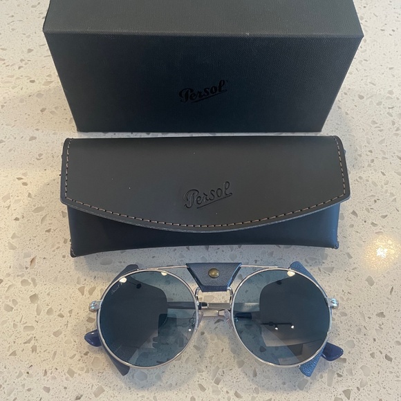 Persol Protector Polarized Sunglasses BNIB - Picture 3 of 4